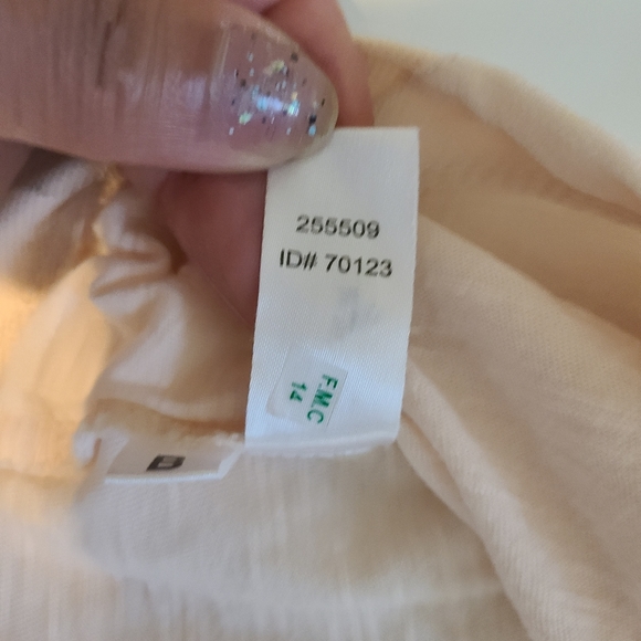 Loft Ann Taylor Ruffled Short Sleeve Top - Picture 7 of 7